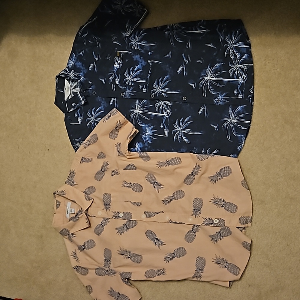 Boys large short sleeve shirts medium